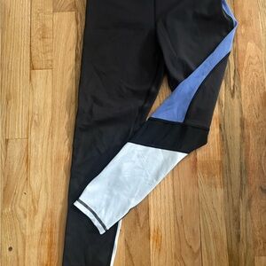 ZYIA Black and Blue Colorblock Leggings